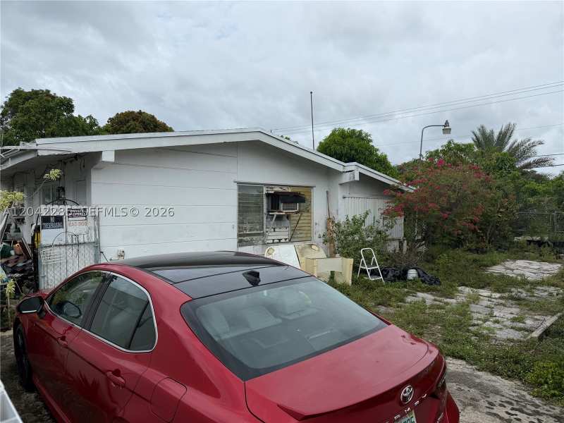 3 bedroom SingleFamilyResidence at 16225 NE 2nd Ave, Fulford Highlands Second, Miami — photo 1