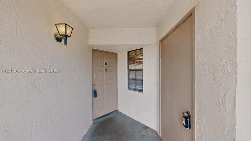 2 bedroom Condominium at 889 Hamilton Dr 889E, Lakeshore Condo 6, Homestead — photo 3