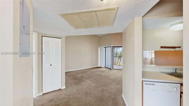 2 bedroom Condominium at 889 Hamilton Dr 889E, Lakeshore Condo 6, Homestead — photo 5