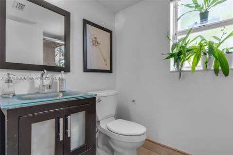 4766 SW 154th Ave, Miami FL - photo 15 of 54
