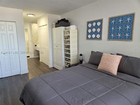 16850 S Glades Dr 2K, North Miami Beach FL - photo 22 of 41