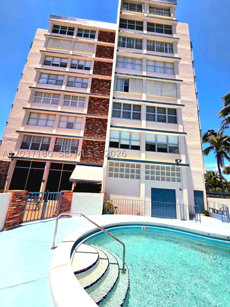 2 bedroom Condominium at 16850 S Glades Dr 2K, Andor Plaza Condo, North Miami Beach — photo 3