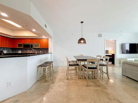 14951 Royal Oaks Lane 505, North Miami FL - photo 21 of 43