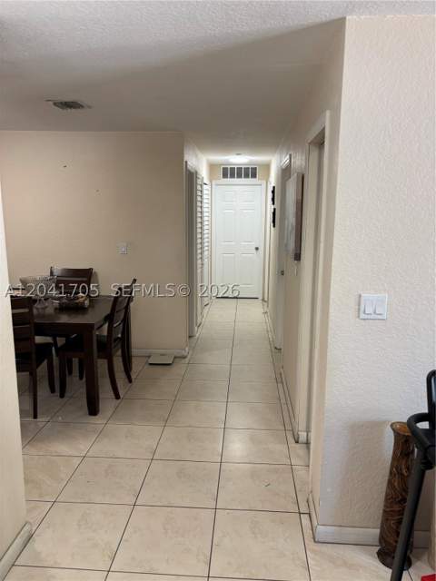 21122 NW 39th Ave, Miami Gardens FL - photo 11 of 28