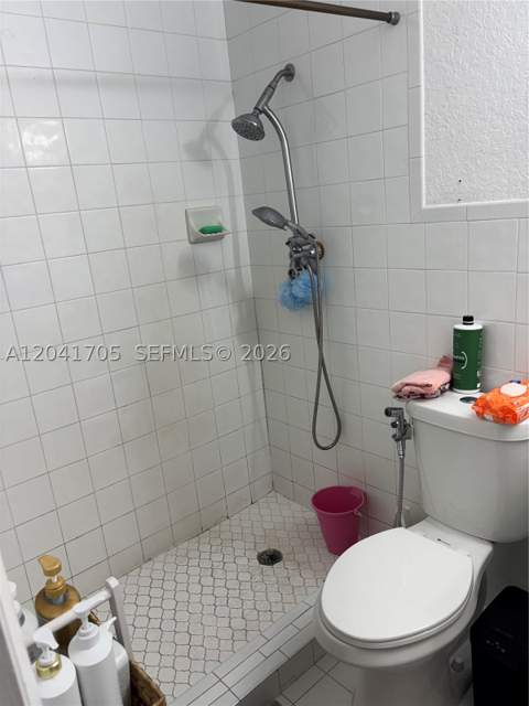 21122 NW 39th Ave, Miami Gardens FL - photo 17 of 28