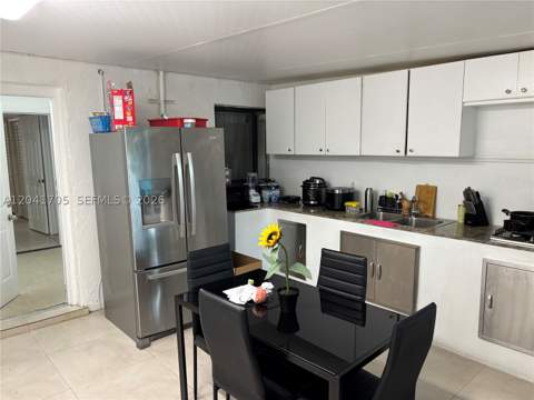 21122 NW 39th Ave, Miami Gardens FL - photo 22 of 28
