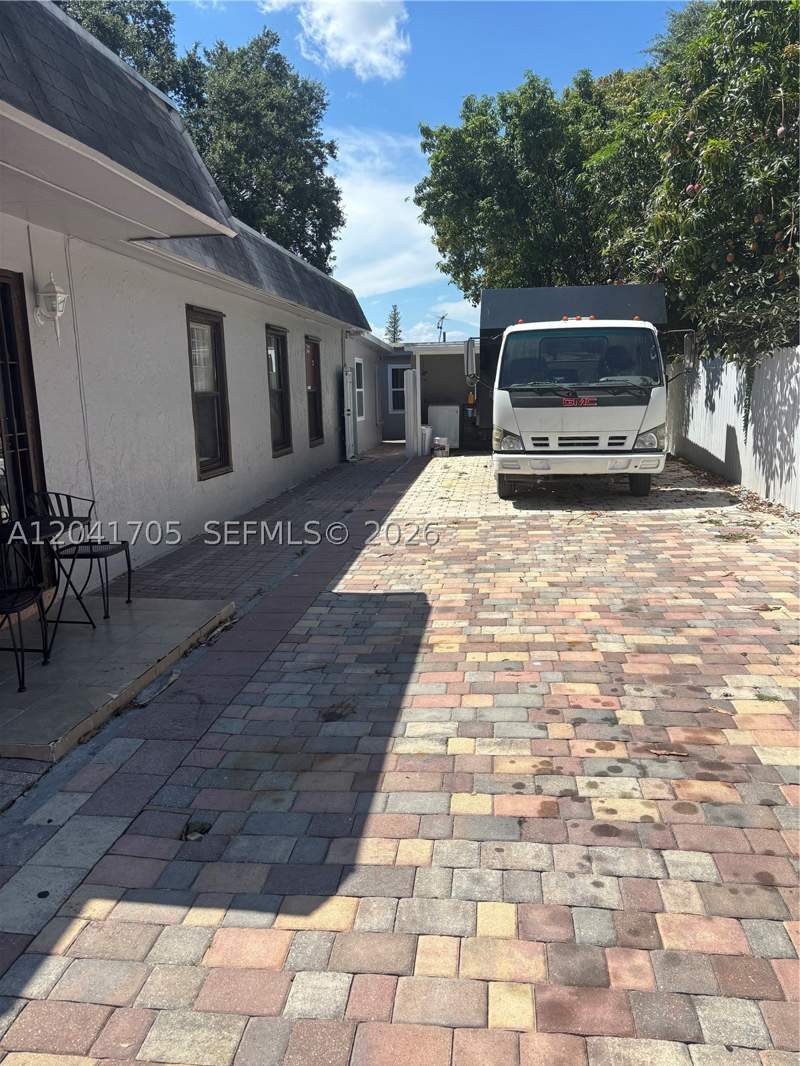 4 bedroom Townhouse at 21122 NW 39th Ave, Vista Townhouse Sec C, Miami Gardens — photo 5