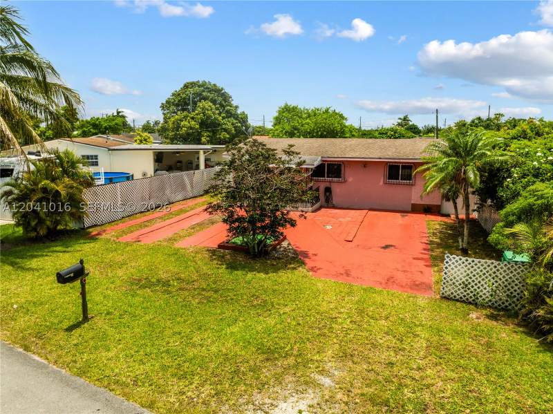 3 bedroom SingleFamilyResidence at 11941 SW 4th St, Sweetwater Golf Course To, Miami — photo 3