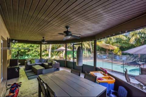 3135 SW 80th Ave, Miami FL - photo 11 of 52