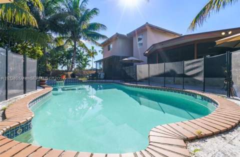 3135 SW 80th Ave, Miami FL - photo 15 of 52