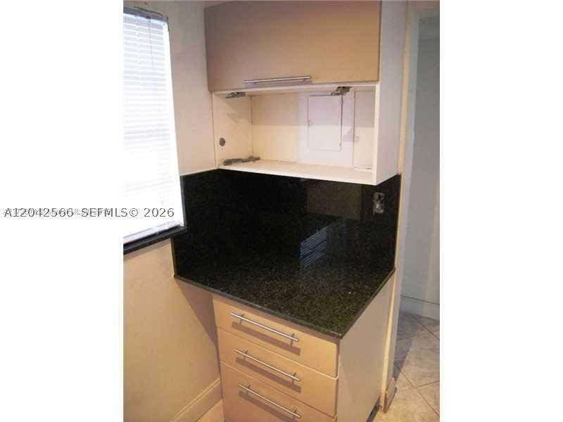 1 bedroom Condominium at 701 Euclid Ave 403, 701 Euclid Gardens Condo, Miami Beach — photo 3