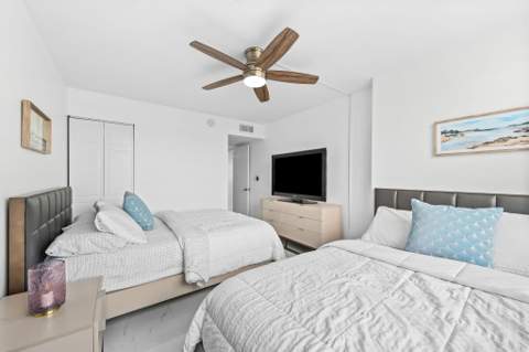 2851 NE 183rd Street 2117, Aventura FL - photo 11 of 19