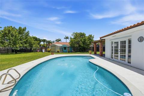 8197 W 14th Ct, Hialeah FL - photo 12 of 49