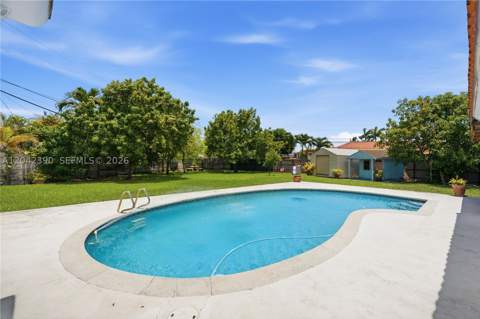 8197 W 14th Ct, Hialeah FL - photo 14 of 49
