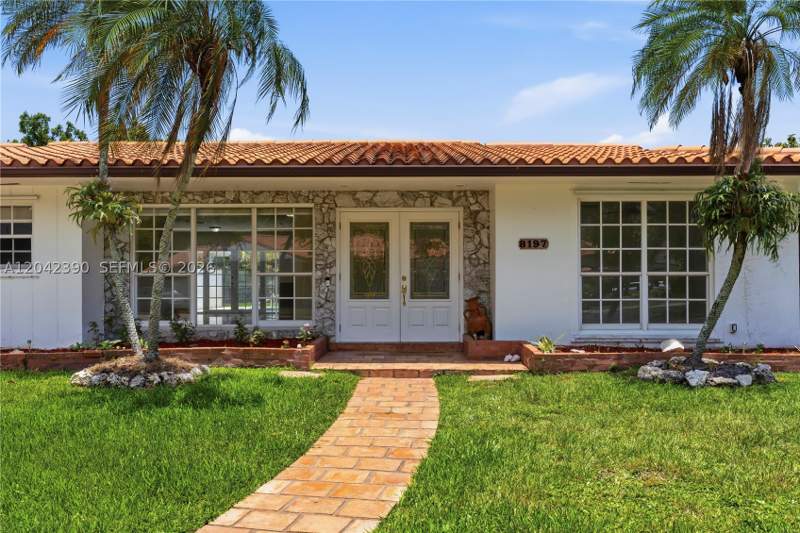 5 bedroom SingleFamilyResidence at 8197 W 14th Ct, Palm Springs Lakes 2nd Ad, Hialeah — photo 5