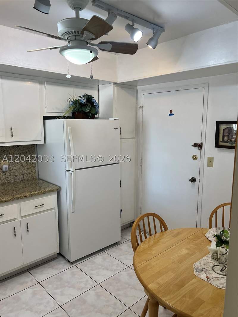 1 bedroom Condominium at 1351 NE Miami Gardens Dr 222E, Buckley Towers Condo - We, Miami — photo 2