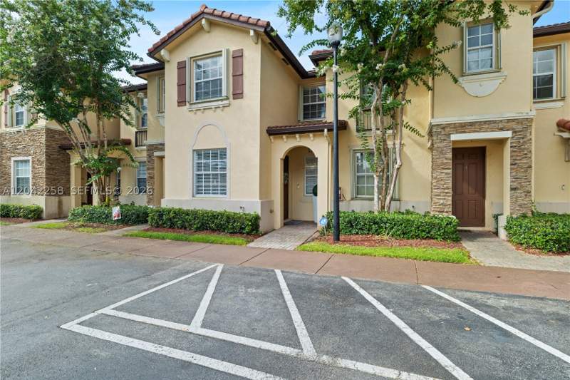 3 bedroom Condominium at 3370 NE 14th Dr 106-29, Villas At Carmel Condo No, Homestead — photo 2