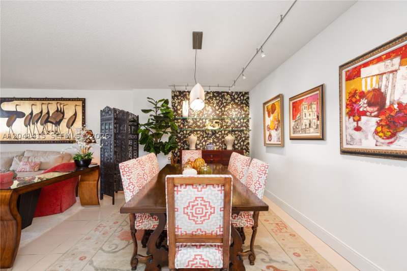 2 bedroom Condominium at 1581 Brickell Ave 903, Villa Regina Condo, Miami — photo 5