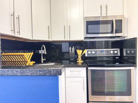 7904 West Dr 812, North Bay Village FL - photo 9 of 23