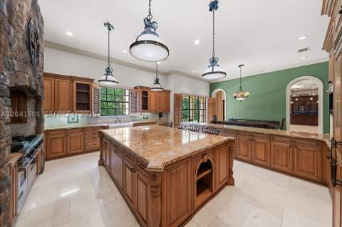 9001 SW 59th Ct, Pinecrest FL - photo 20 of 46