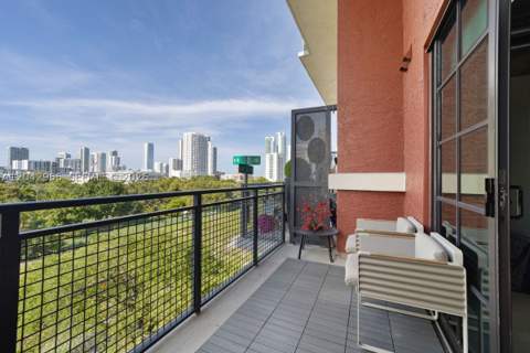 1749 NE Miami Ct 507, Miami FL - photo 23 of 28