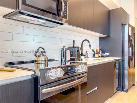 398 NE 5th St 4316, Miami FL - photo 14 of 31