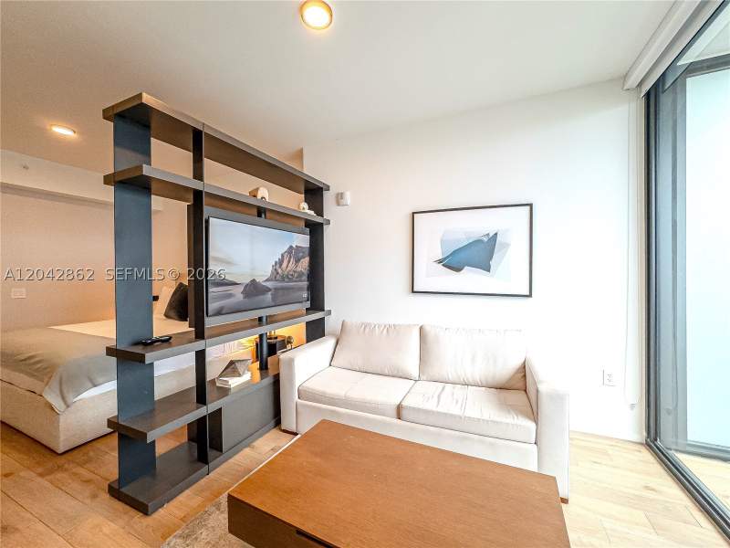0 bedroom Condominium at 398 NE 5th St 4316, The Elser, Miami — photo 2