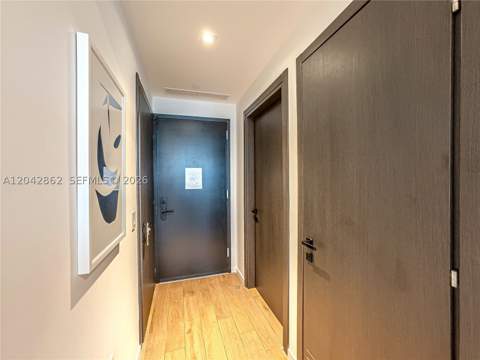 398 NE 5th St 4316, Miami FL - photo 9 of 31
