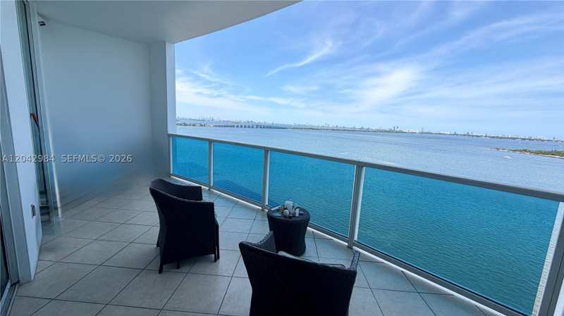 1 bedroom Condominium at 725 NE 22nd St 14E, New Wave Condo, Miami — photo 1