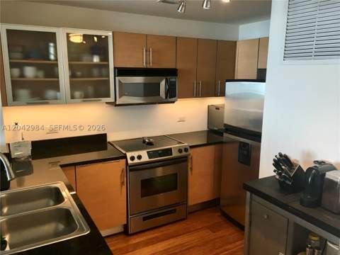 725 NE 22nd St 14E, Miami FL - photo 10 of 12