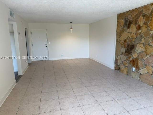 2 bedroom Condominium at 8405 NW 8th St 303, Summit Chase Condo, Miami — photo 3