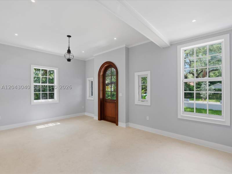 5 bedroom SingleFamilyResidence at 6333 SW 69th St, Cocoplum Terr, South Miami — photo 5