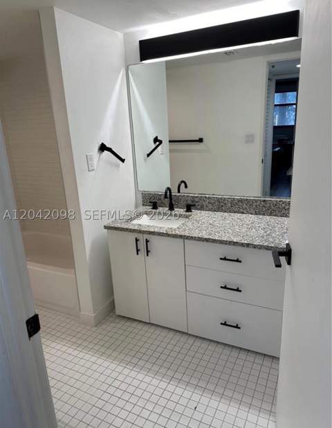 210 174th St M11, Sunny Isles Beach FL - photo 7 of 10