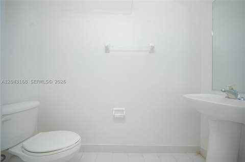 445 NE 21st Ave, Homestead FL - photo 13 of 39