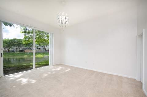 445 NE 21st Ave, Homestead FL - photo 14 of 39
