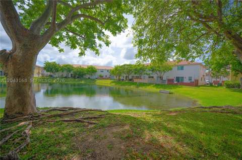 445 NE 21st Ave, Homestead FL - photo 6 of 39