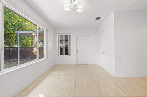 270 NW 51st Ave, Miami FL - photo 17 of 52