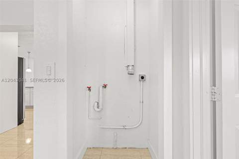 270 NW 51st Ave, Miami FL - photo 20 of 52