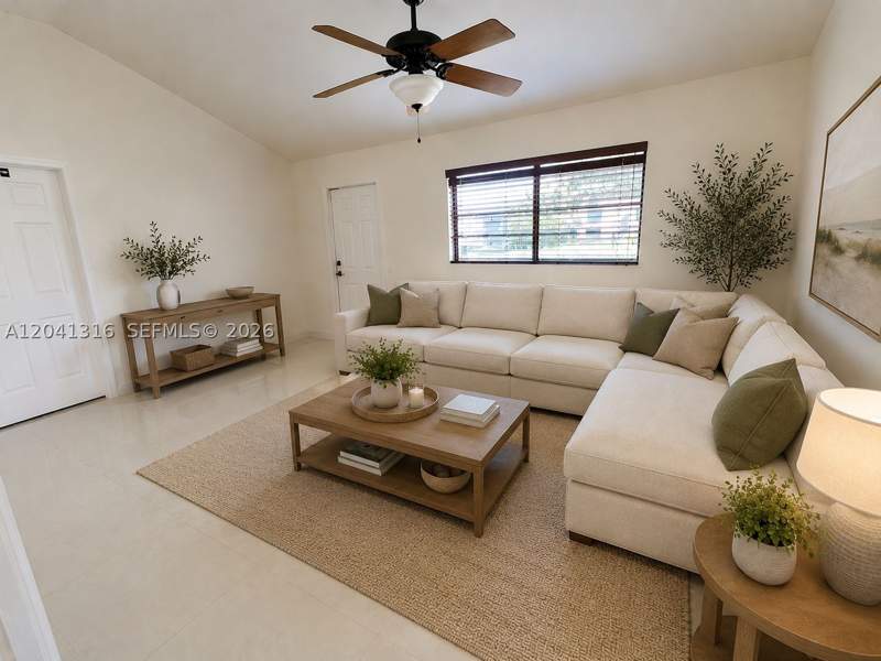 3 bedroom SingleFamilyResidence at 10015 SW 213th Ter, Cutler Ridge Sec 7, Cutler Bay — photo 3