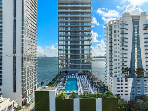 788 NE 23rd St 902, Miami FL - photo 7 of 34