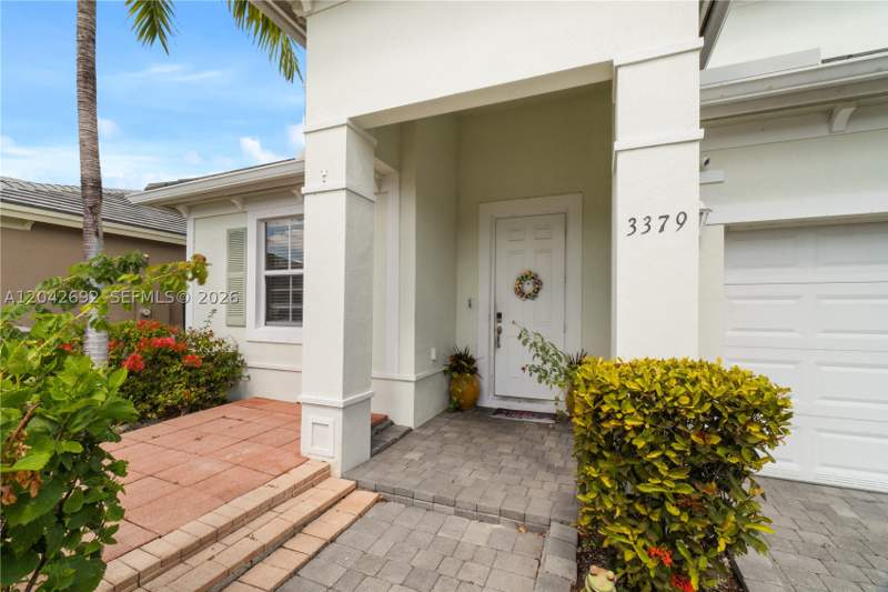 5 bedroom SingleFamilyResidence at 3379 NE 1st St, Antigua At Oasis, Homestead — photo 4