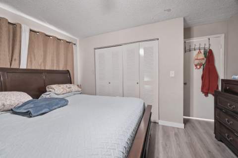 2710 W 60th Place 205, Hialeah FL - photo 13 of 31