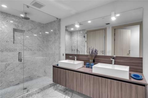 1000 Brickell Plz 2402, Miami FL - photo 14 of 56