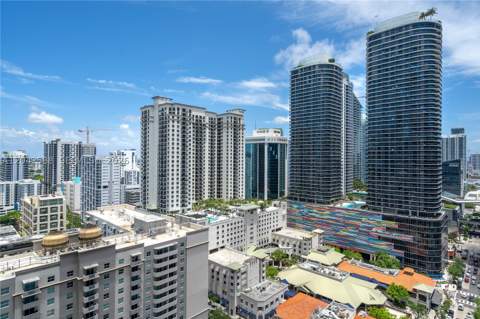 1000 Brickell Plz 2402, Miami FL - photo 22 of 56