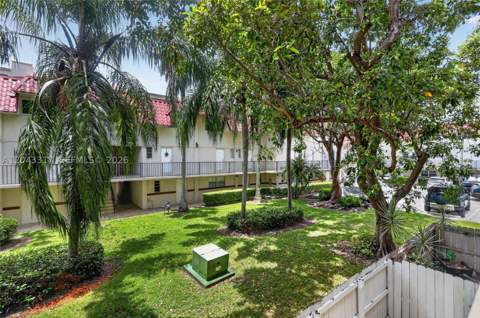 6705 N Kendall Dr 312, Pinecrest FL - photo 18 of 26