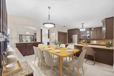 910 SW 140th Ave, Miami FL - photo 23 of 77