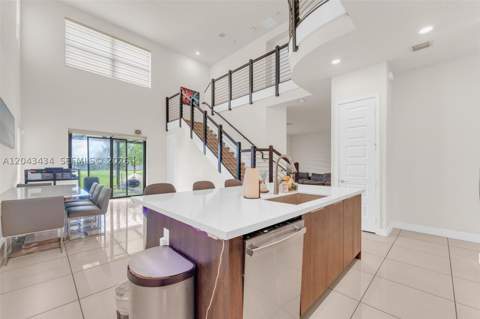 8822 NW 161st Ter, Miami Lakes FL - photo 10 of 54