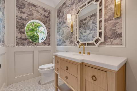 1241 Mariola Ct, Coral Gables FL - photo 14 of 48
