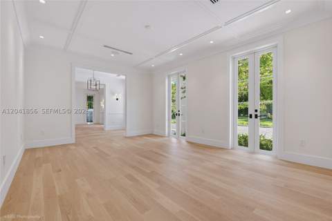1241 Mariola Ct, Coral Gables FL - photo 8 of 48