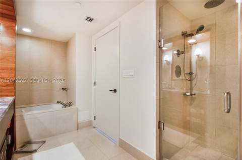 6801 Collins Ave 1101, Miami Beach FL - photo 17 of 27